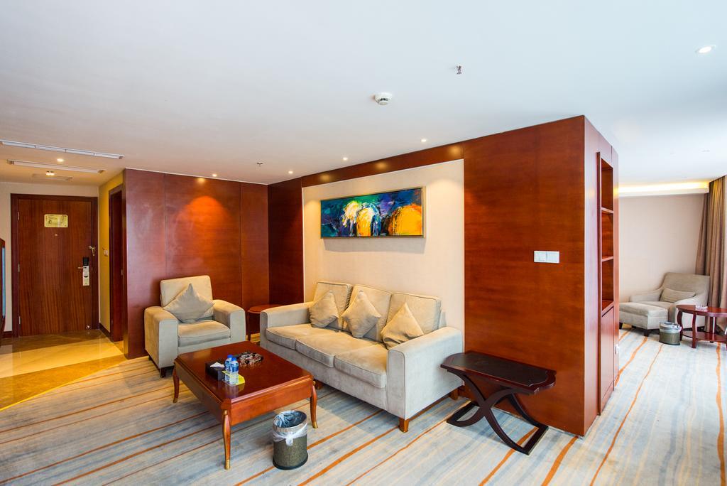 שנגחאי Vienna International Hotel - Expo Branch מראה חיצוני תמונה