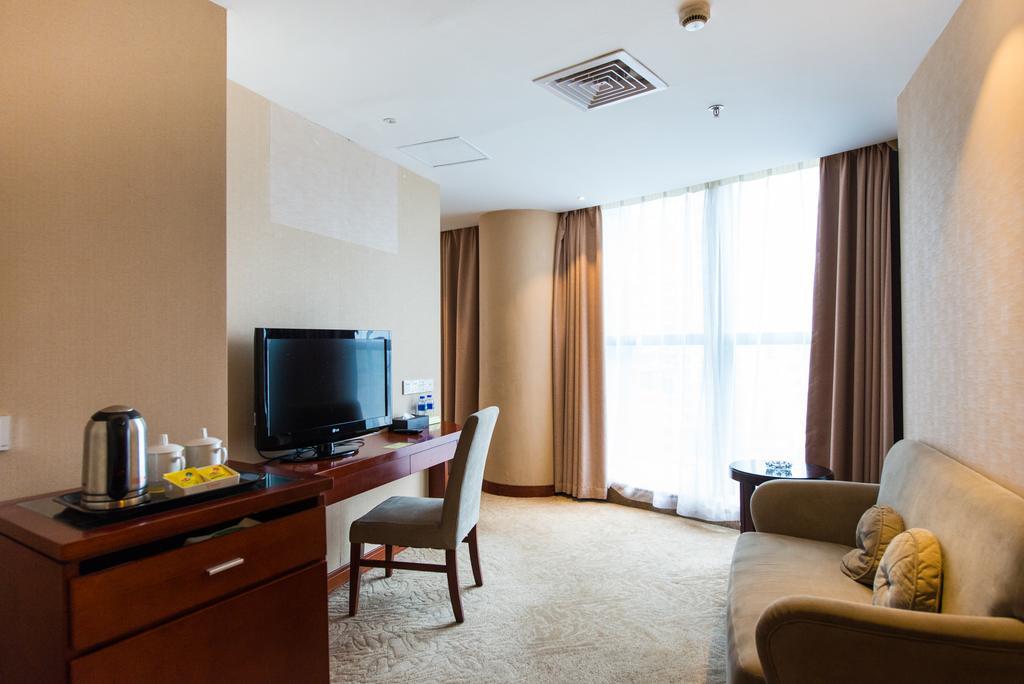שנגחאי Vienna International Hotel - Expo Branch מראה חיצוני תמונה