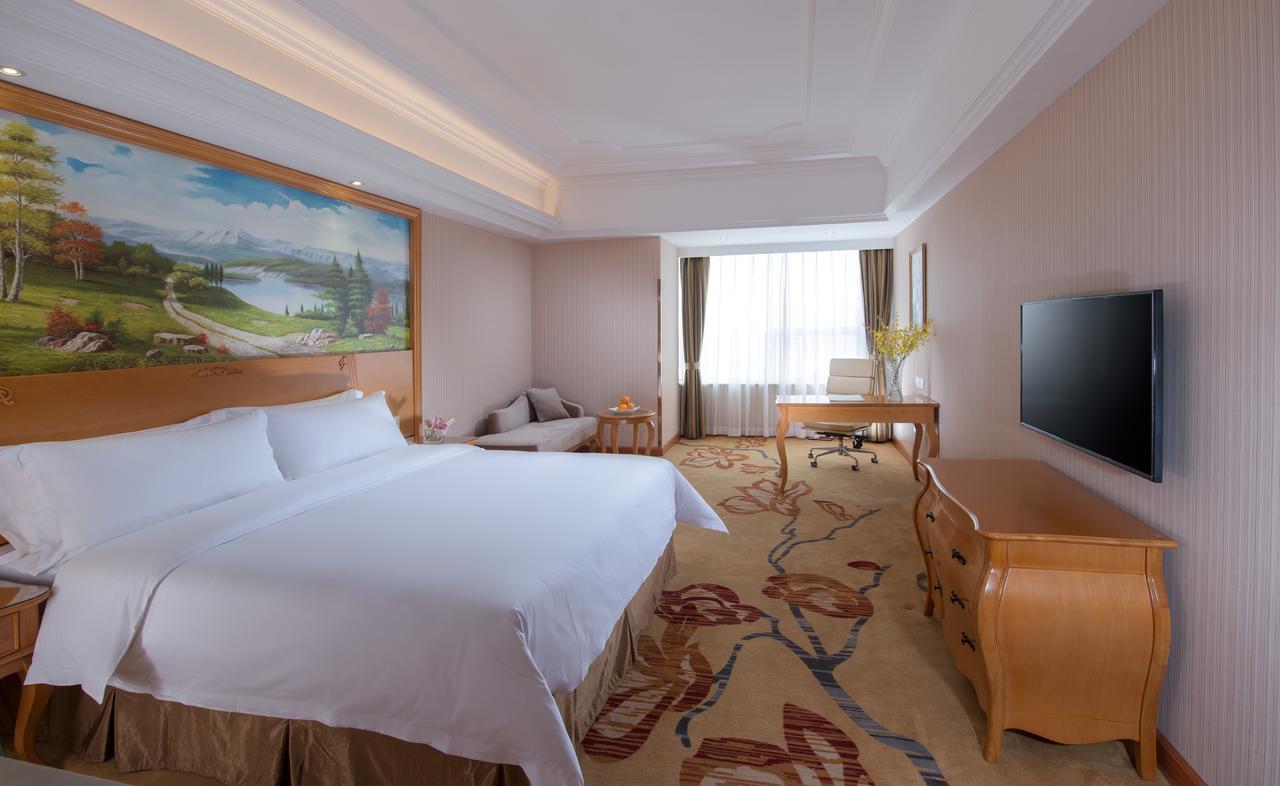 שנגחאי Vienna International Hotel - Expo Branch מראה חיצוני תמונה