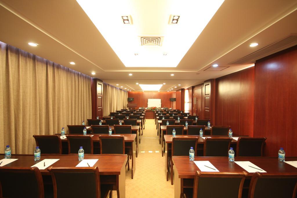 שנגחאי Vienna International Hotel - Expo Branch מראה חיצוני תמונה